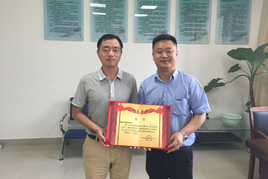 不忘初心，風(fēng)雨冶山展風(fēng)采—安邦電氣股份黨支部向抗洪官兵捐款(圖1)